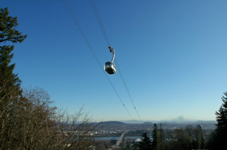 Dramatic tram in air_0775sm.jpg